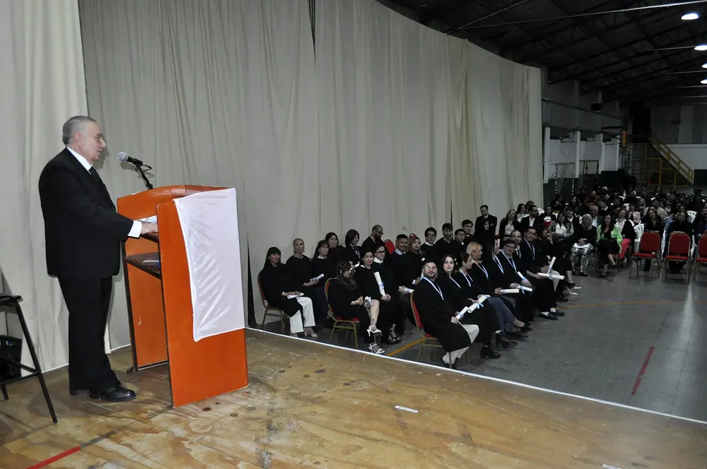 Acto de colación UTN