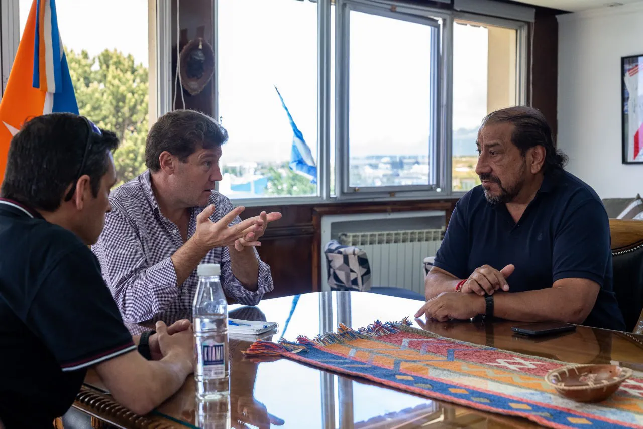 Melella/ Oscar Martínez