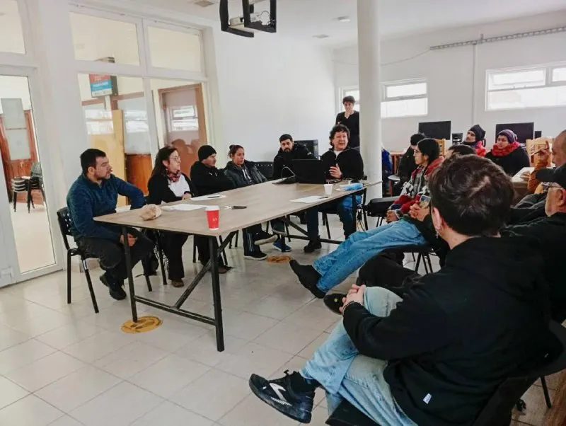 taller para emprendedores turísticos y PYMES- Municipio de tolhuin