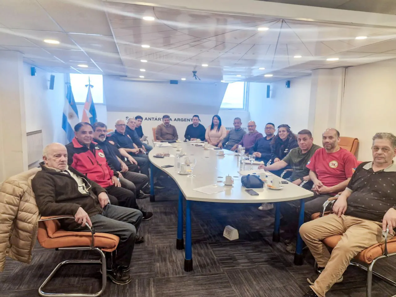Gobierno y la Federación de Bomberos Voluntarios