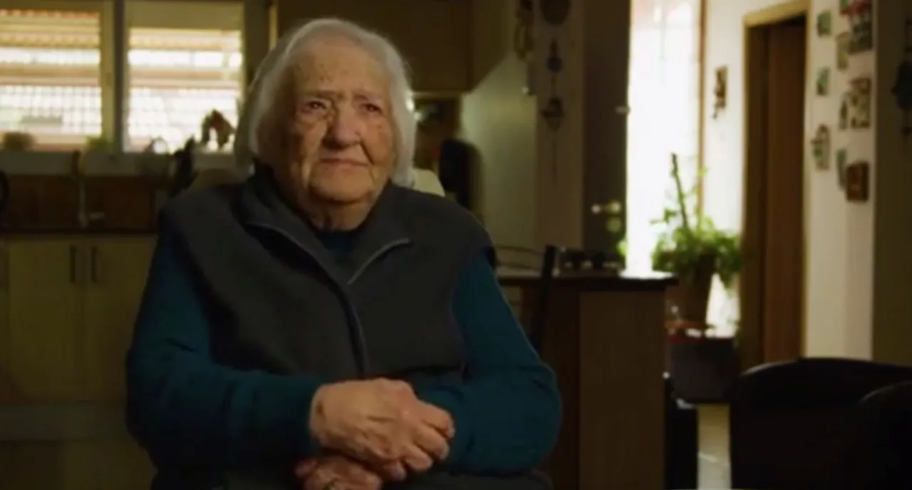 ester_cunio_head-1280x688