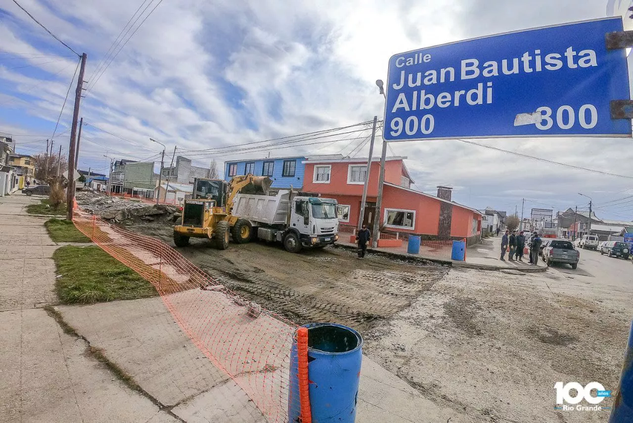 Bacheo calle Alberdi