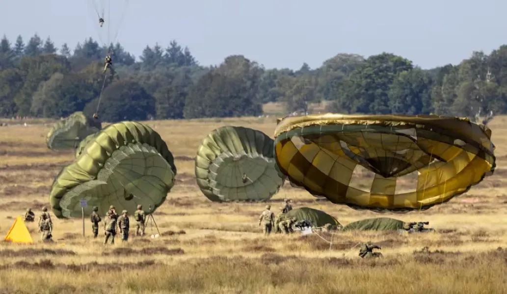 Ejercisios militares Reino Unido Islas Malvinas