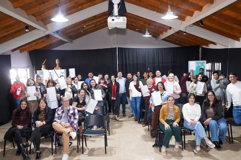 Entrega de decretos barrio Procrear- Municipio de Tolhuin