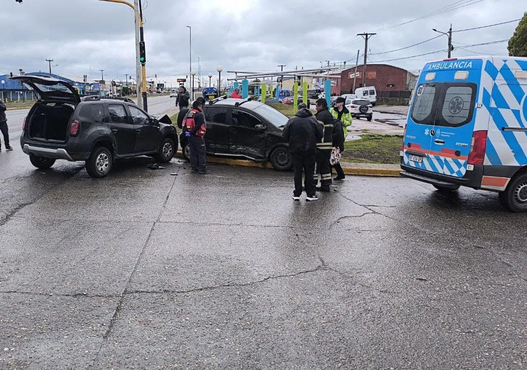 Choque Islas Malvinas y Obligado- RG