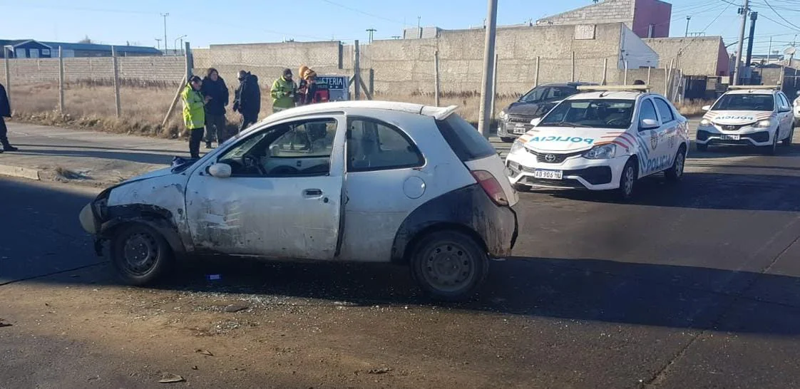 Choque Ford Ka Camión