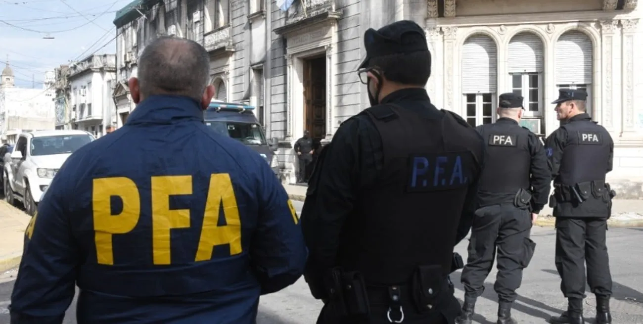 R24x82aWp_1300x655__1