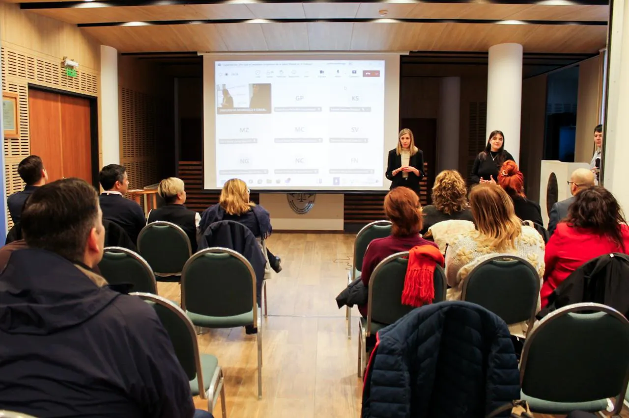 Oficina de Bienestar Laboral capacitación al BTF