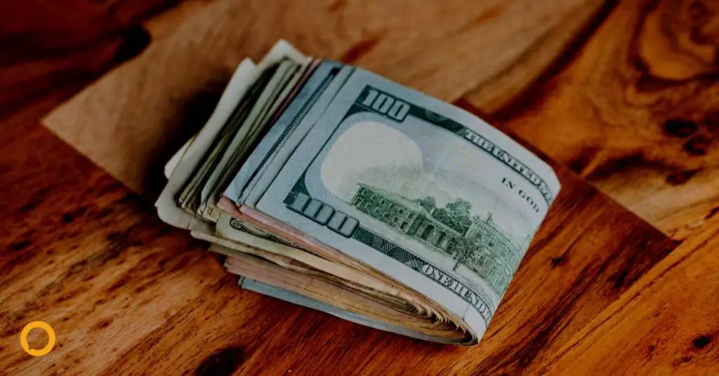 Dolar