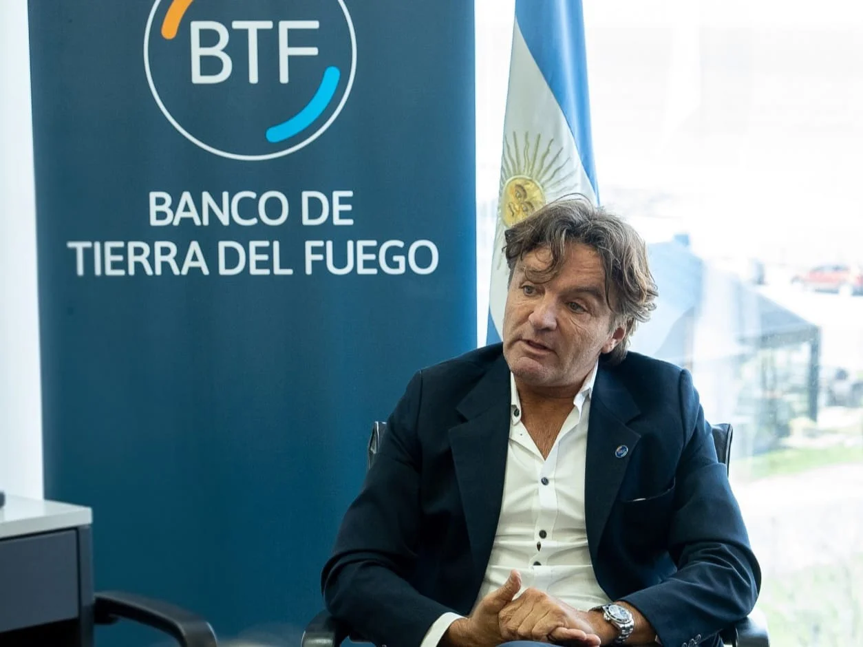 Adrián Consentino