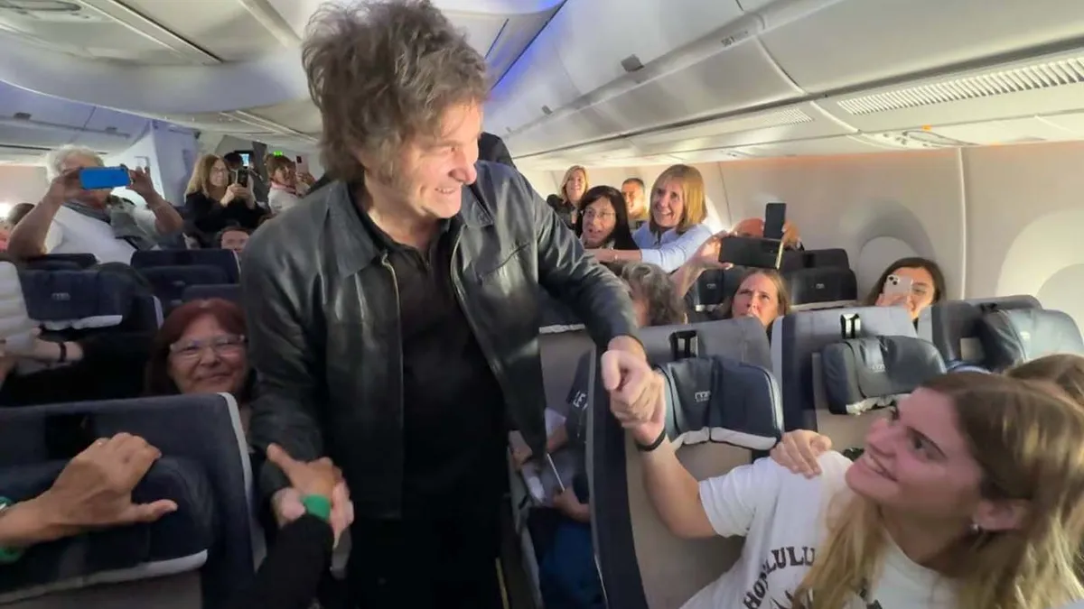 Milei Viaje comercial