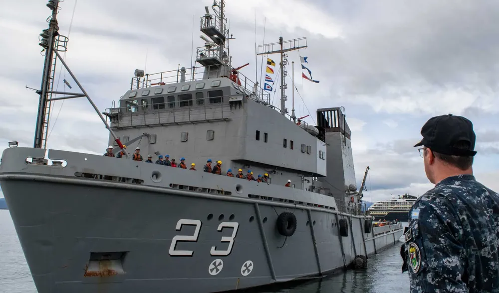 ARA “Bahía Agradable”