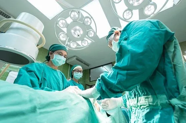 Gobierno provincial niega falta de médicos en los hospitales
