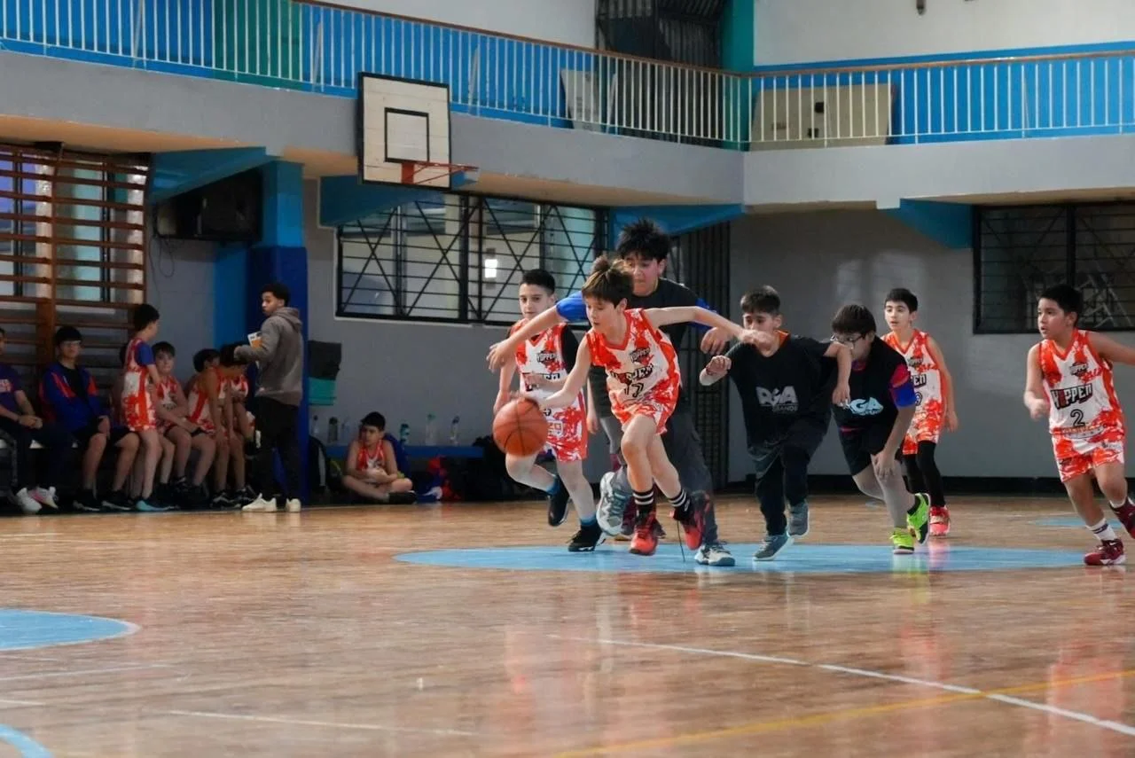 Mini Básquet- Municipio RG
