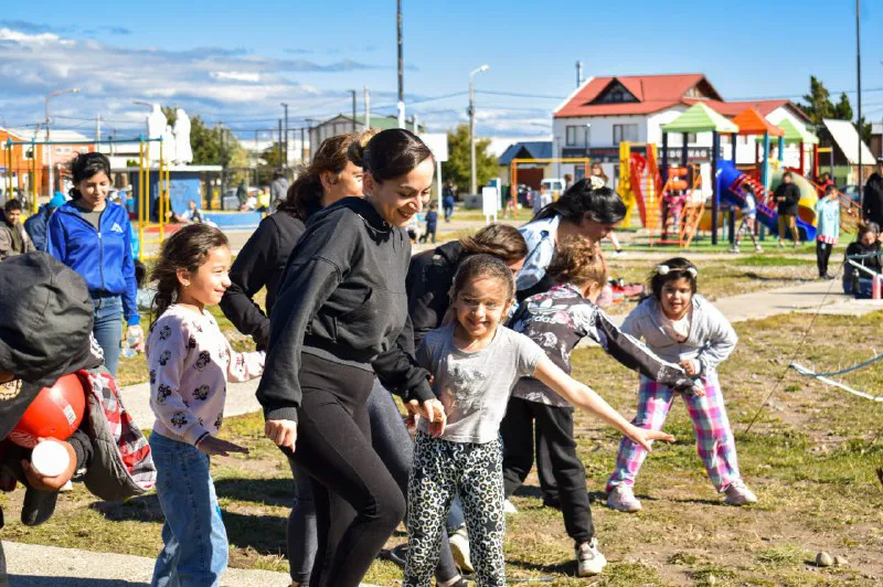 Celebrando en tu Barrio- Gobierno