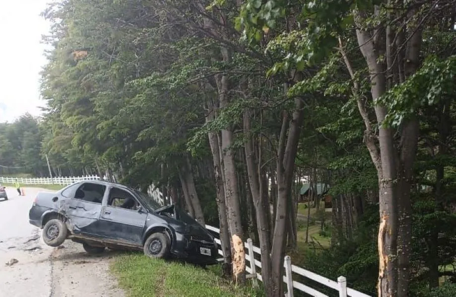 Despiste y vuelco en Ushuaia