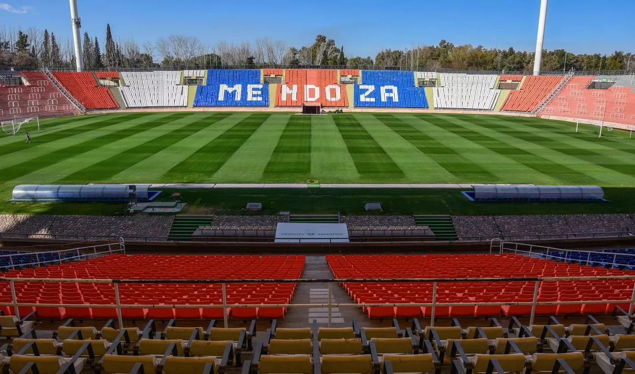 Estadio Mendoza