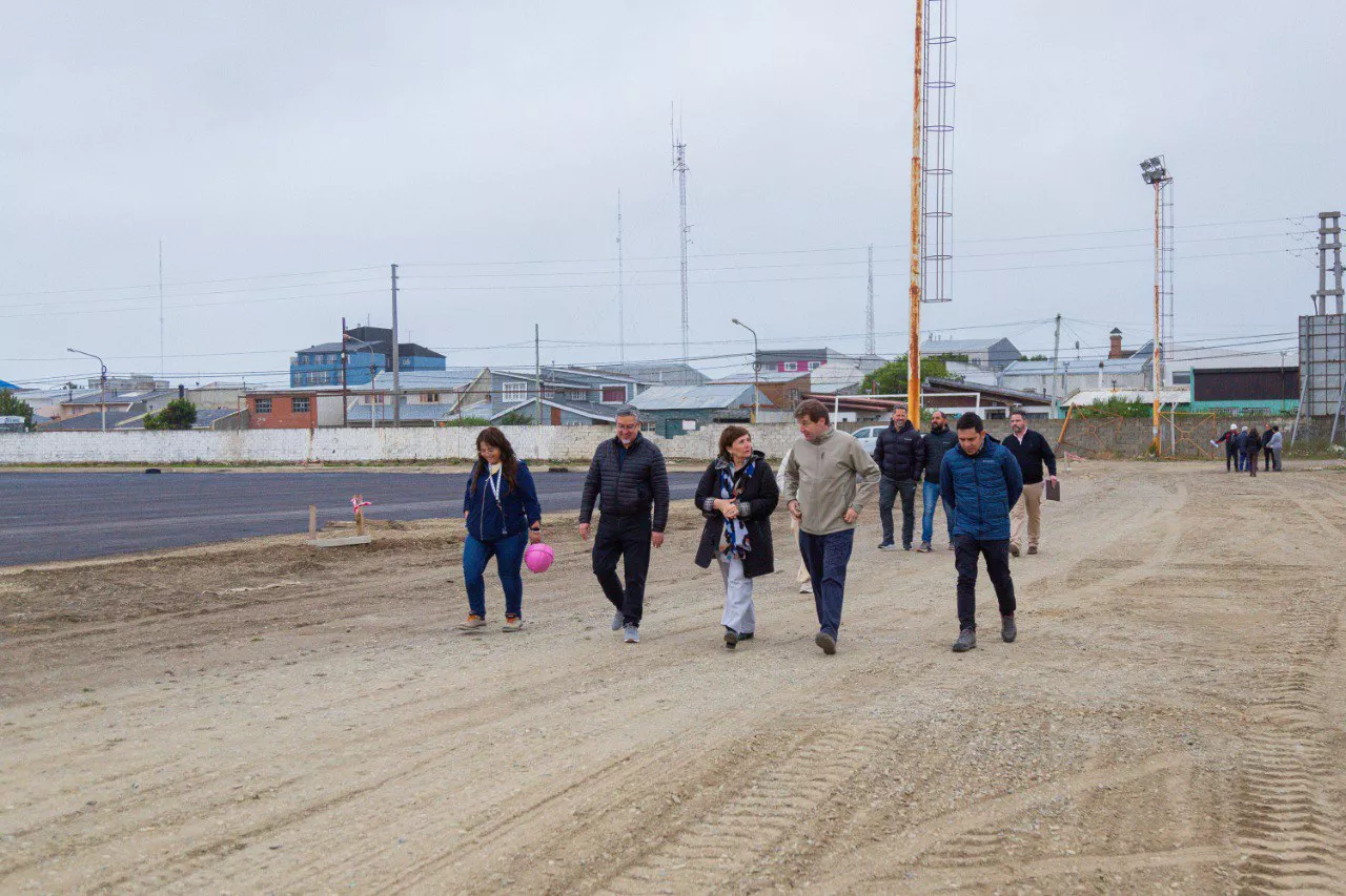 Melella recorrida cancha San Martín
