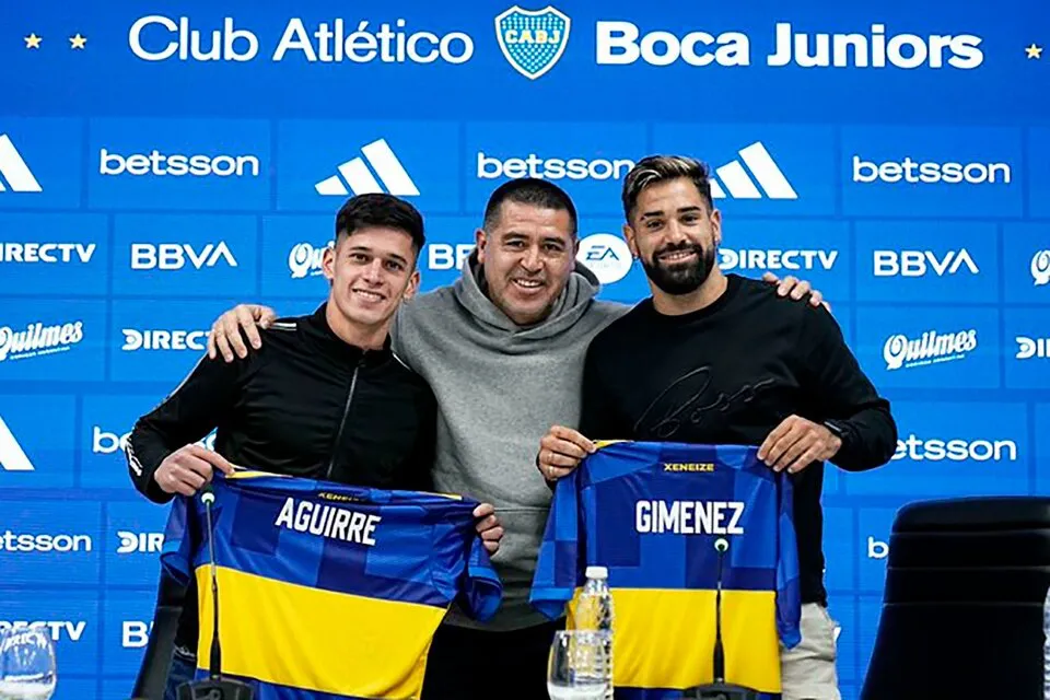 Riquelme refuerzos