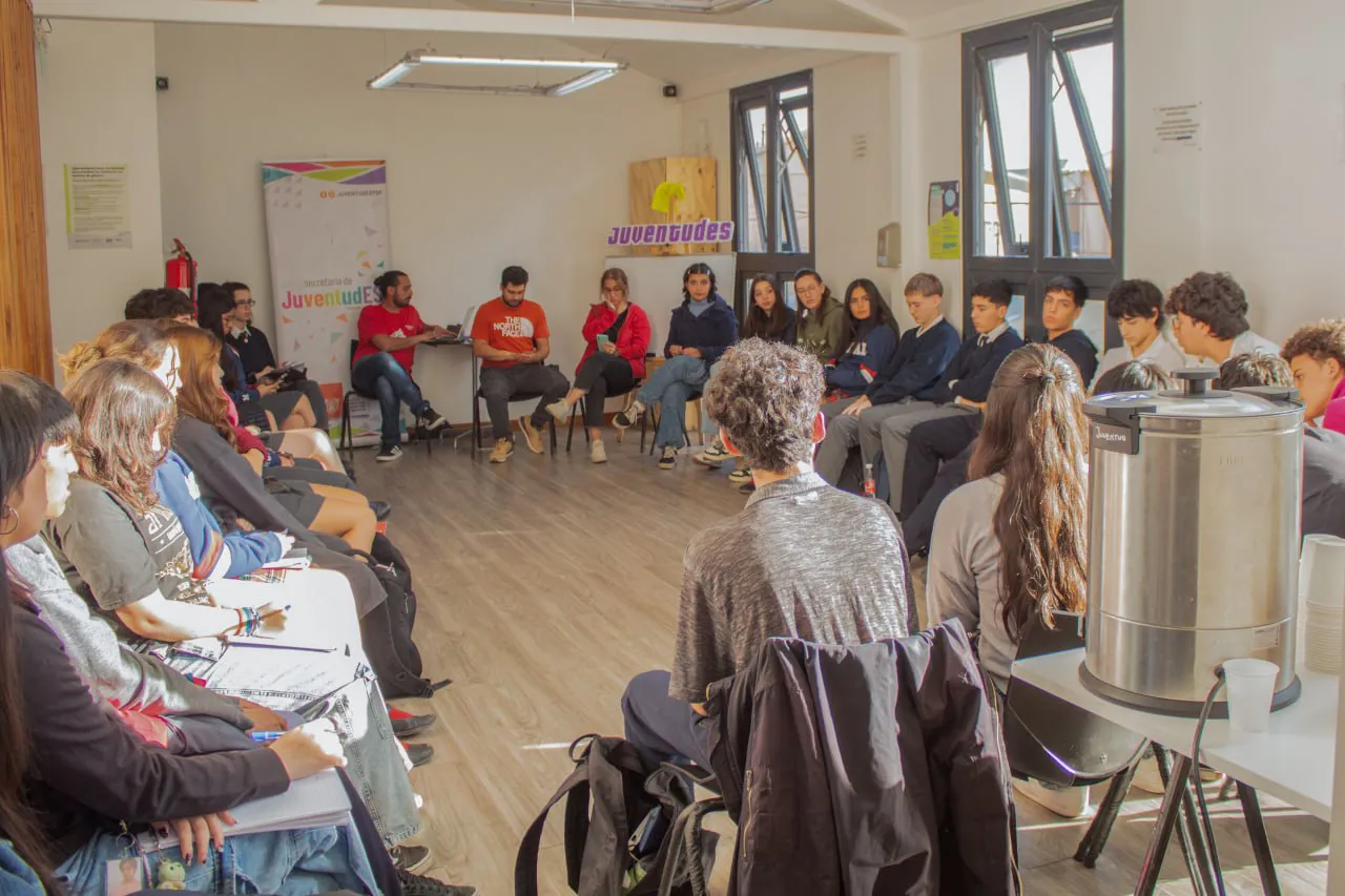 Programa de Fortalecimiento y Organizaciones Estudiantiles- Gob