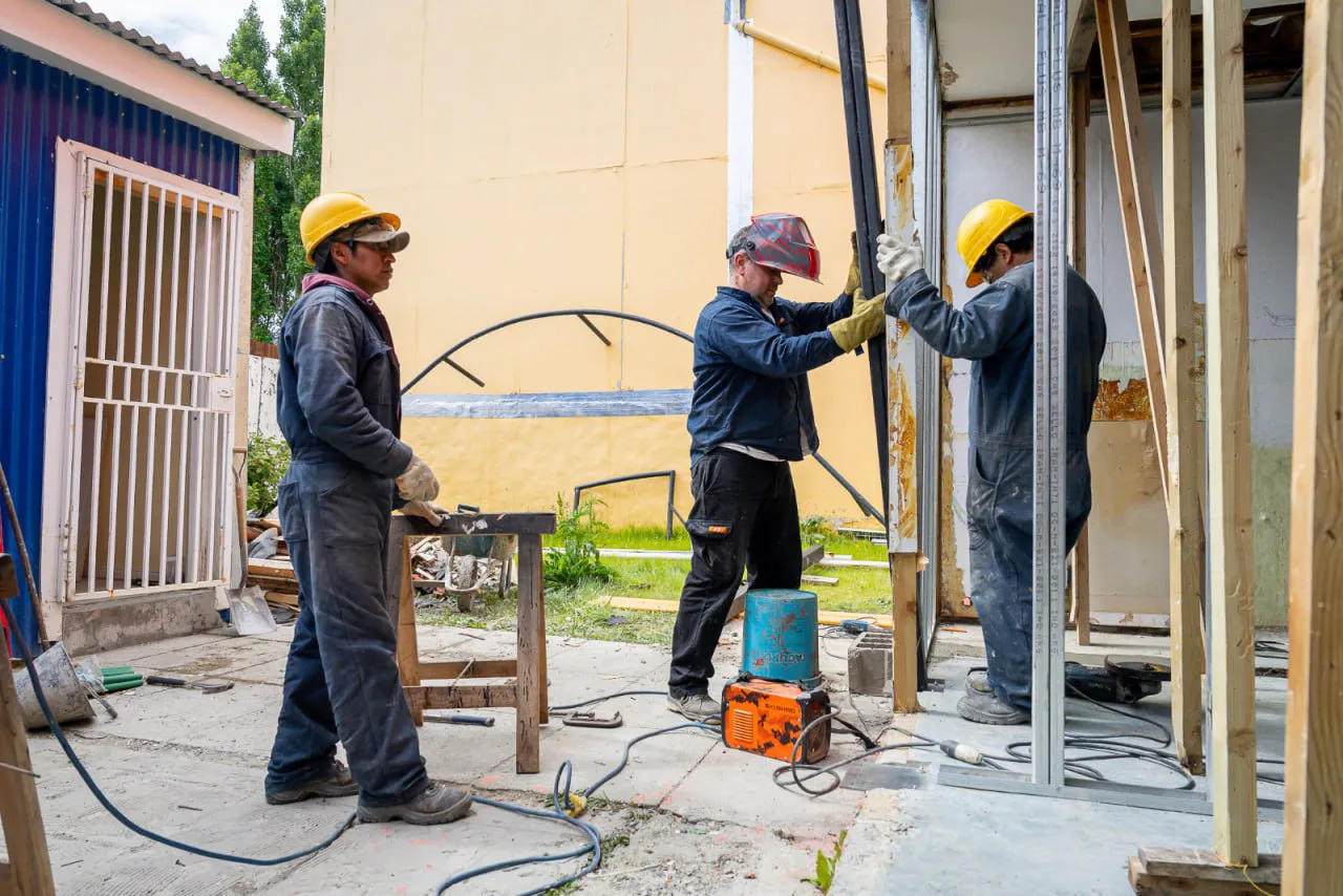 Refacción oficina Género y Diversidad